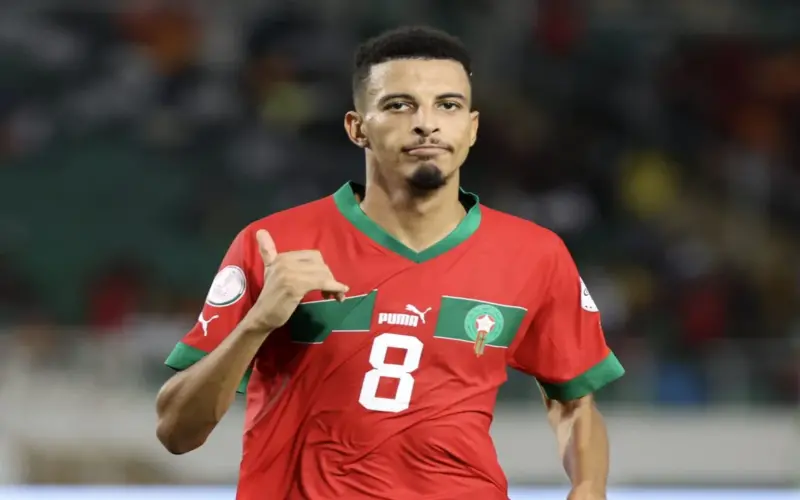 صراع الأهلي والاتحاد يضع أوناحي في مواجهة مباشرة مع ضغوط الجماهير المغربية